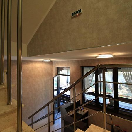 Къща За Гости Тони Zlatograd Exterior foto