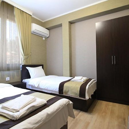 Къща За Гости Тони Zlatograd Exterior foto